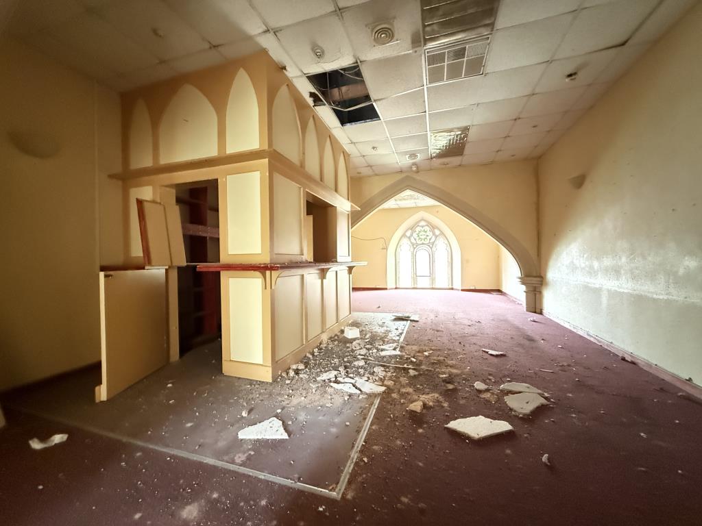 Lot: 108 - FORMER CHURCH AND NAVAL CLUB - First Floor Function room